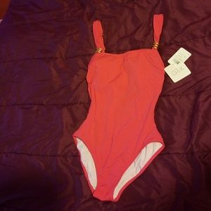 Gottex hot pink swimsuit sz 6 (c cup)